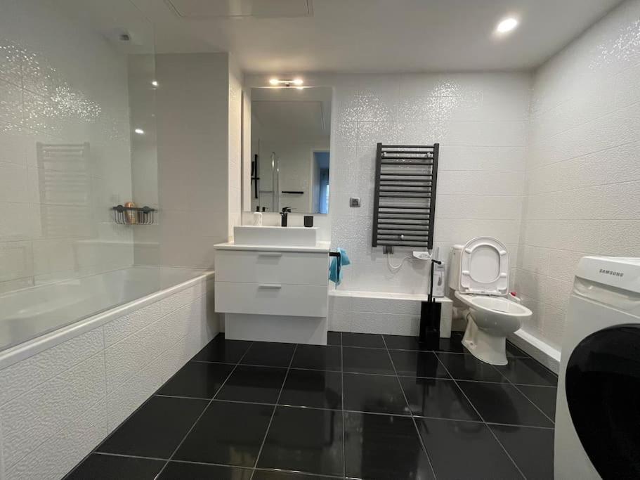 Prado Plage David - Stade Velodrome - Parc Chanot - Luxury Apartment By The Sea Marseille Extérieur photo