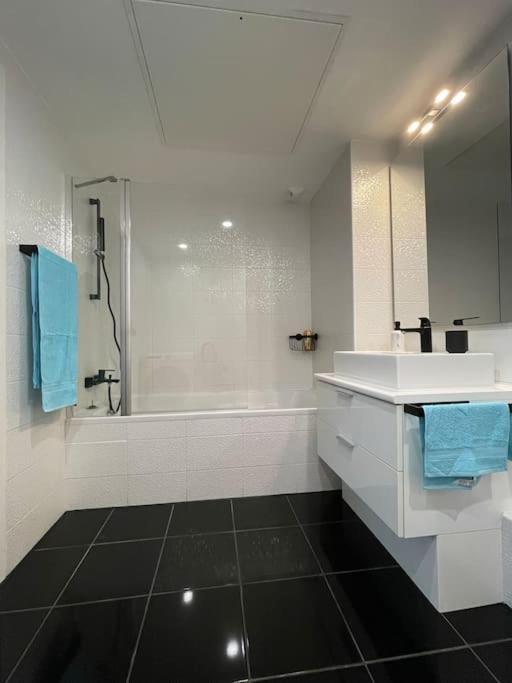 Prado Plage David - Stade Velodrome - Parc Chanot - Luxury Apartment By The Sea Marseille Extérieur photo